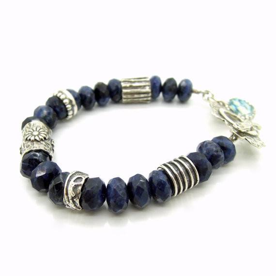 Bracelet - Sodalite Bracelet With A Hamsa Hand Closer And Flower Designed Links
