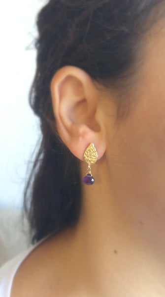 Drop amethyst earrings, gold earrings, Hammered dangle earrings