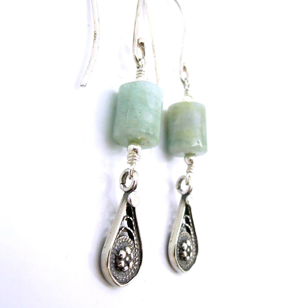 Earrings - Dangle Aquamarine Earrings With Flower Shapes In Silver