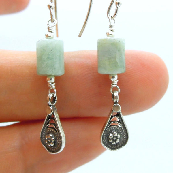 Earrings - Dangle Aquamarine Earrings With Flower Shapes In Silver