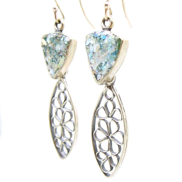 Earrings - Dangle Earrings With Flower Shapes In Silver & Roman Glass