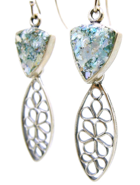 Earrings - Dangle Earrings With Flower Shapes In Silver & Roman Glass