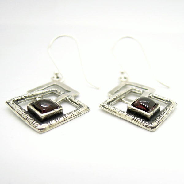 Earrings - Garnet Earrings With Gemstones Set In Sterling Silver