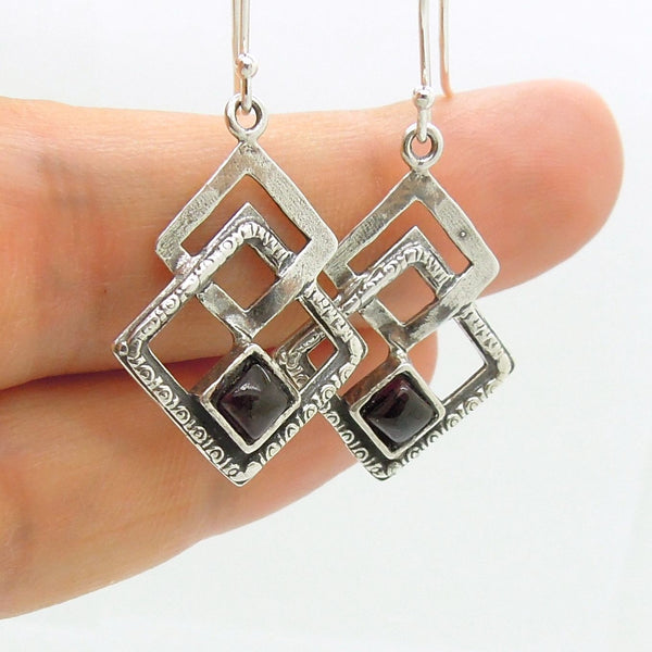 Earrings - Garnet Earrings With Gemstones Set In Sterling Silver
