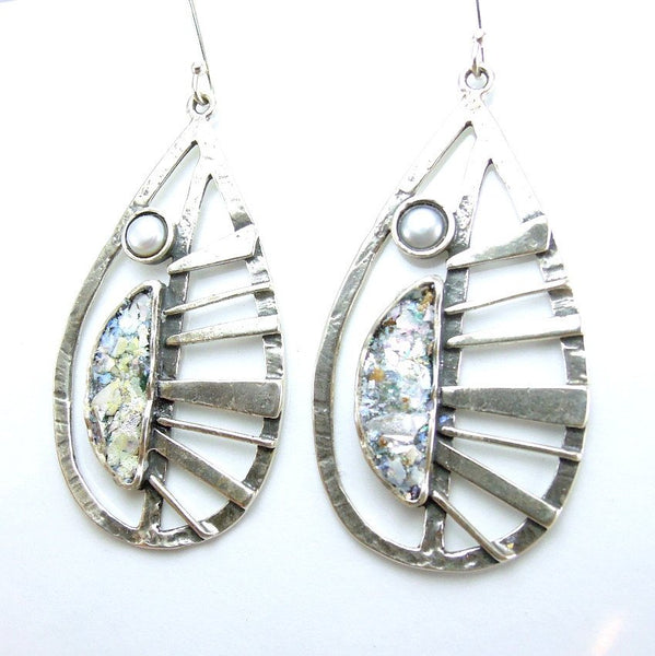 Earrings - Leaf Shape Large Pearl Silver Earrings With Roman Glass