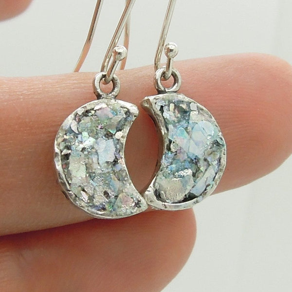 Earrings - Small Moon Earrings Hammered Silver With Roman Glass