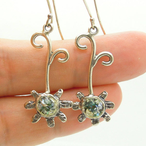 Earrings - Star Shaped Earrings Made Of Silver And Roman Glass