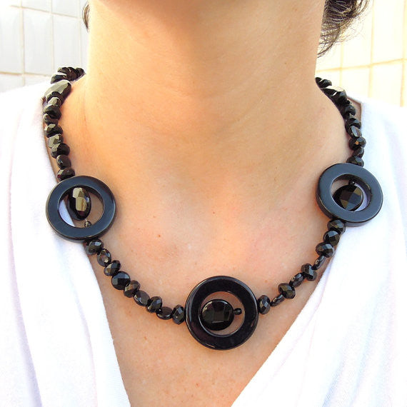 Black onyx bead necklace