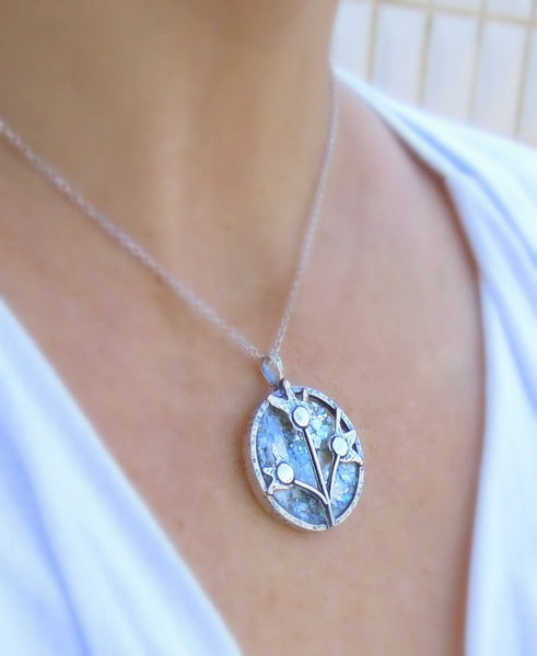 Necklace - Garnet Beads Necklace With Silver Flowers & Roman Glass