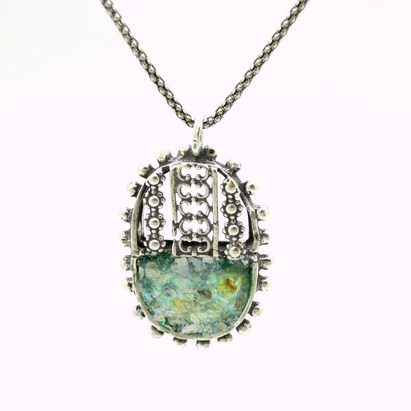 Necklace - Oval Silver Pendant Necklace With Sterling Metalwork And Roman Glass