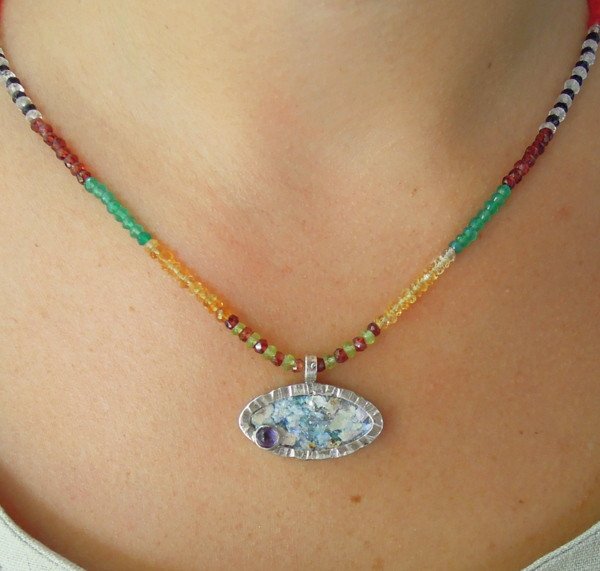 Pendant  - Beaded Necklace With Gemstones Oval Roman Glass Pendant