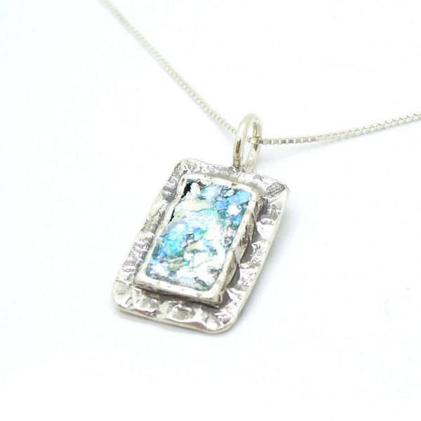 Pendant - Curvy & Hammered Silver Pendant With Roman Glass