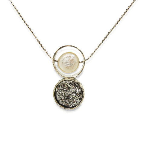 Pendant - Druzy Pendant Necklace Set In Sterling Silver With A White Pearl