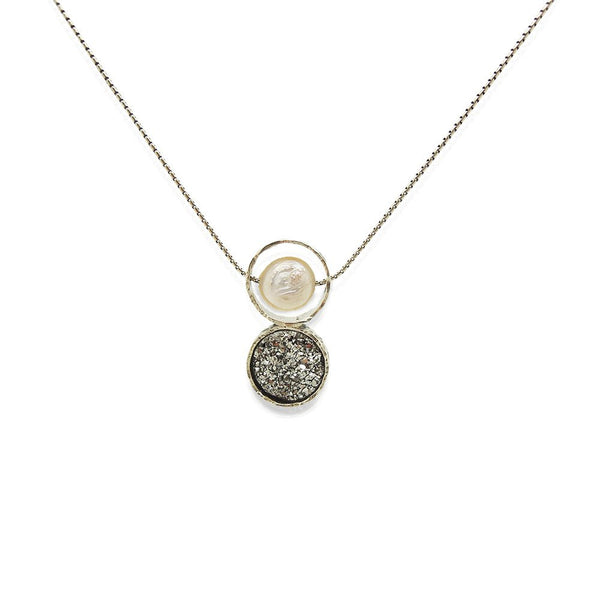 Pendant - Druzy Pendant Necklace Set In Sterling Silver With A White Pearl