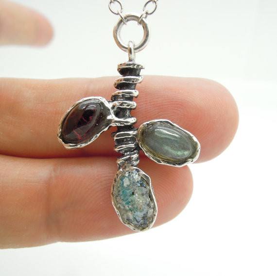 Pendant - Fruit Tree Branch Necklace With Garnet, Labradorite And Roman Glass