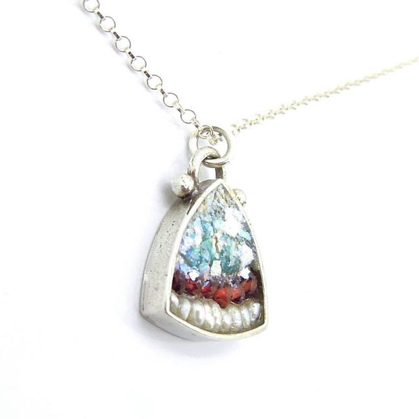 Pendant  - Garnet Necklace With Pearls And Roman Glass