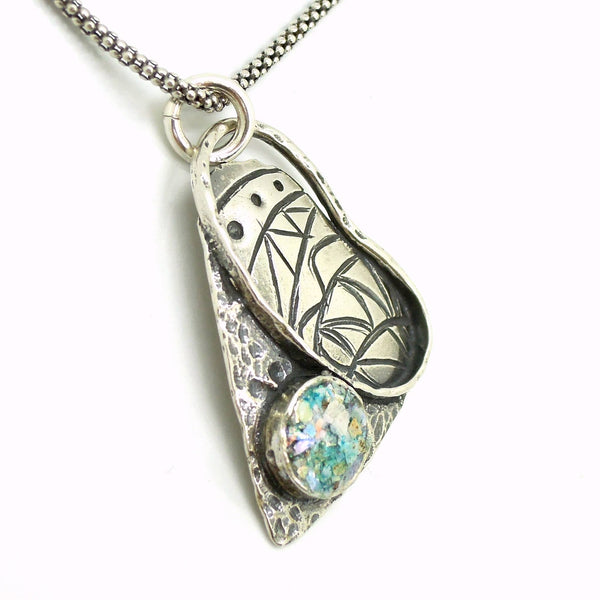 Pendant - Heart Necklace Pendant With Patterns And Hammered Silver