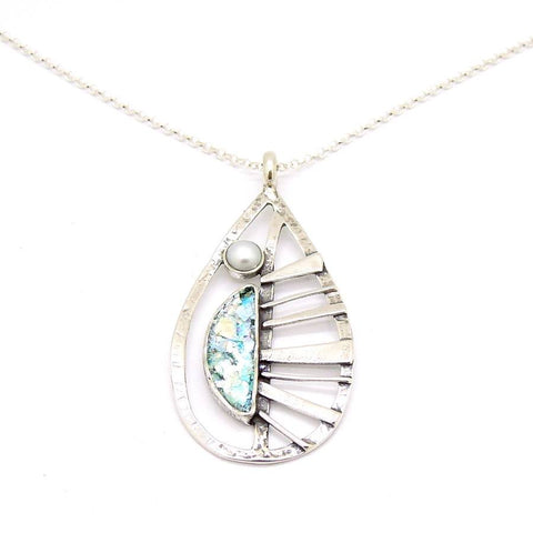 Pendant  - Large Silver Pendant With A Pearl & Roman Glass