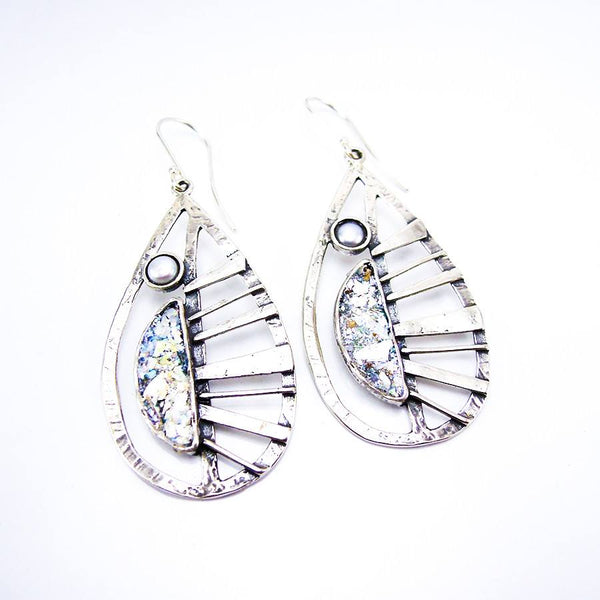 Pendant  - Large Silver Pendant With A Pearl & Roman Glass