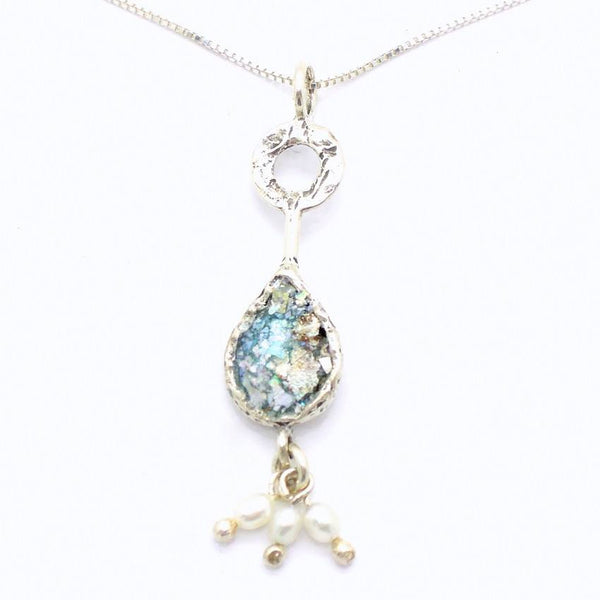 Pendant  - Silver And Pearl Pendant Necklace With Roman Glass