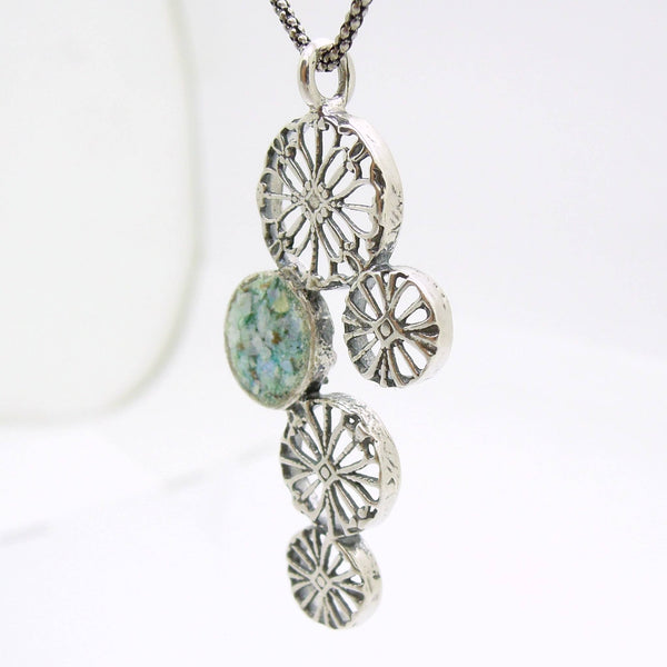 Pendant - Silver Pendant Necklace With Flower Shapes And Roman Glass