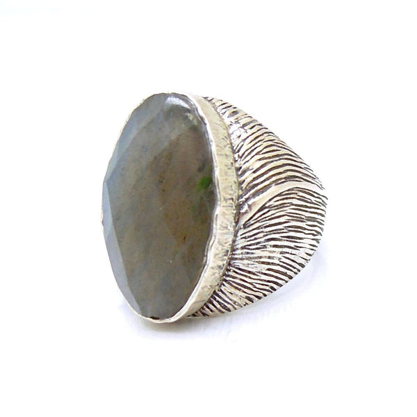 Ring - Huge Unisex Silver And Labradorite Ring