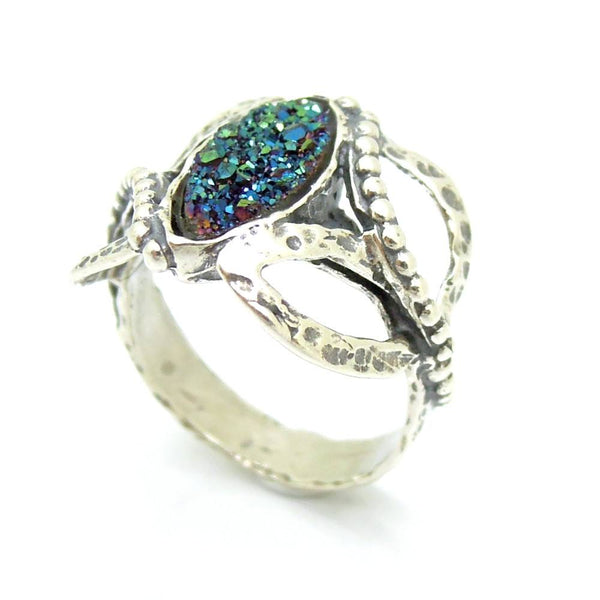Ring - Oval Green Druzy Agate Set In A Oval Hammered Silver Ring