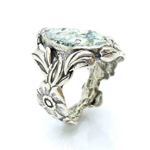 Ring - Oval Silver Ring With Flower With Roman Glass And Flower Design