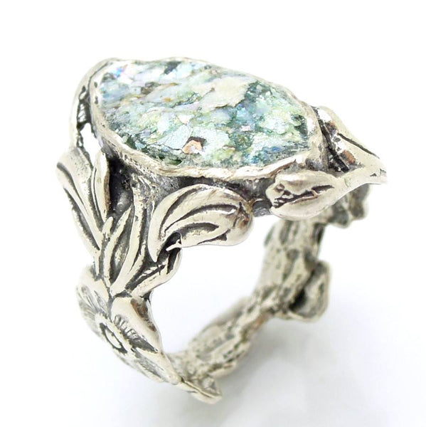 Ring - Oval Silver Ring With Flower With Roman Glass And Flower Design