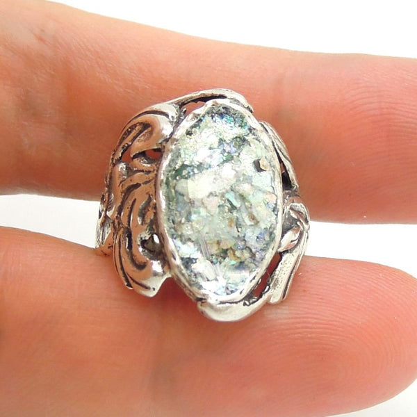 Ring - Oval Silver Ring With Flower With Roman Glass And Flower Design