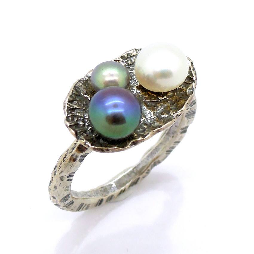 Silver pearl ring Hadas Jewelry Roman glass jewelry