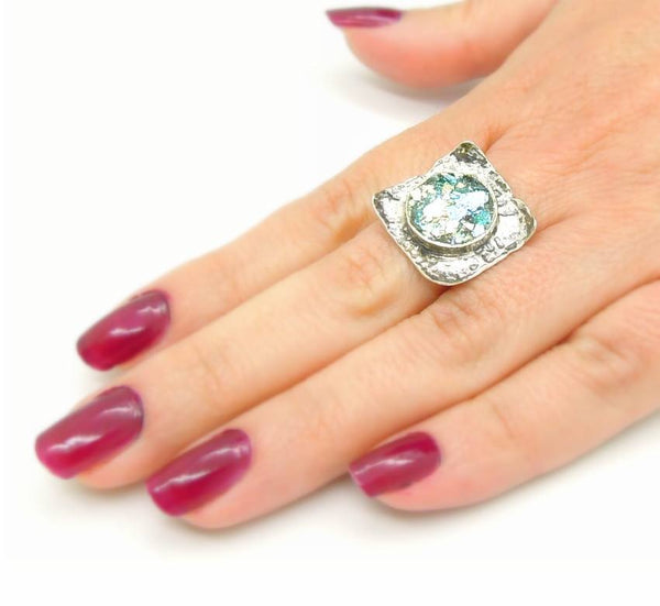 Rings - Large & Curvy Silver Ring With Roman Glass In The Center