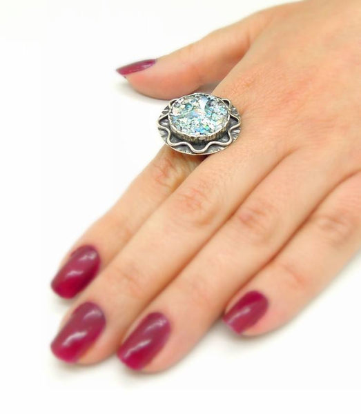 Rings - Round Roman Glass Large Silver Ring With Wavy Wires Around