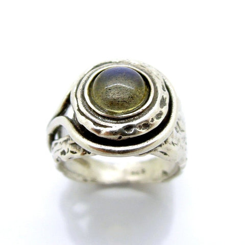 Rings - Silver And Labradorite Gemstone Ring