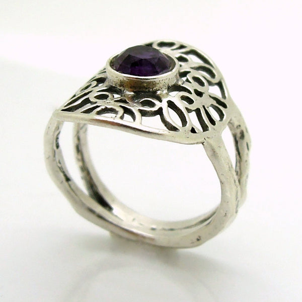 Rings - Silver Ring With Amethyst At The Center, Filigree Design